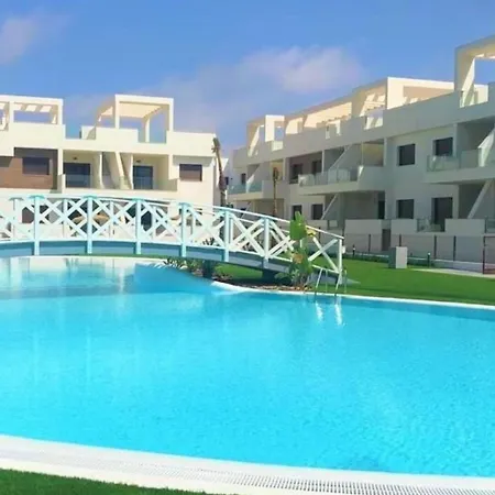 公寓 Penthouse In By Interhome 托雷维耶哈